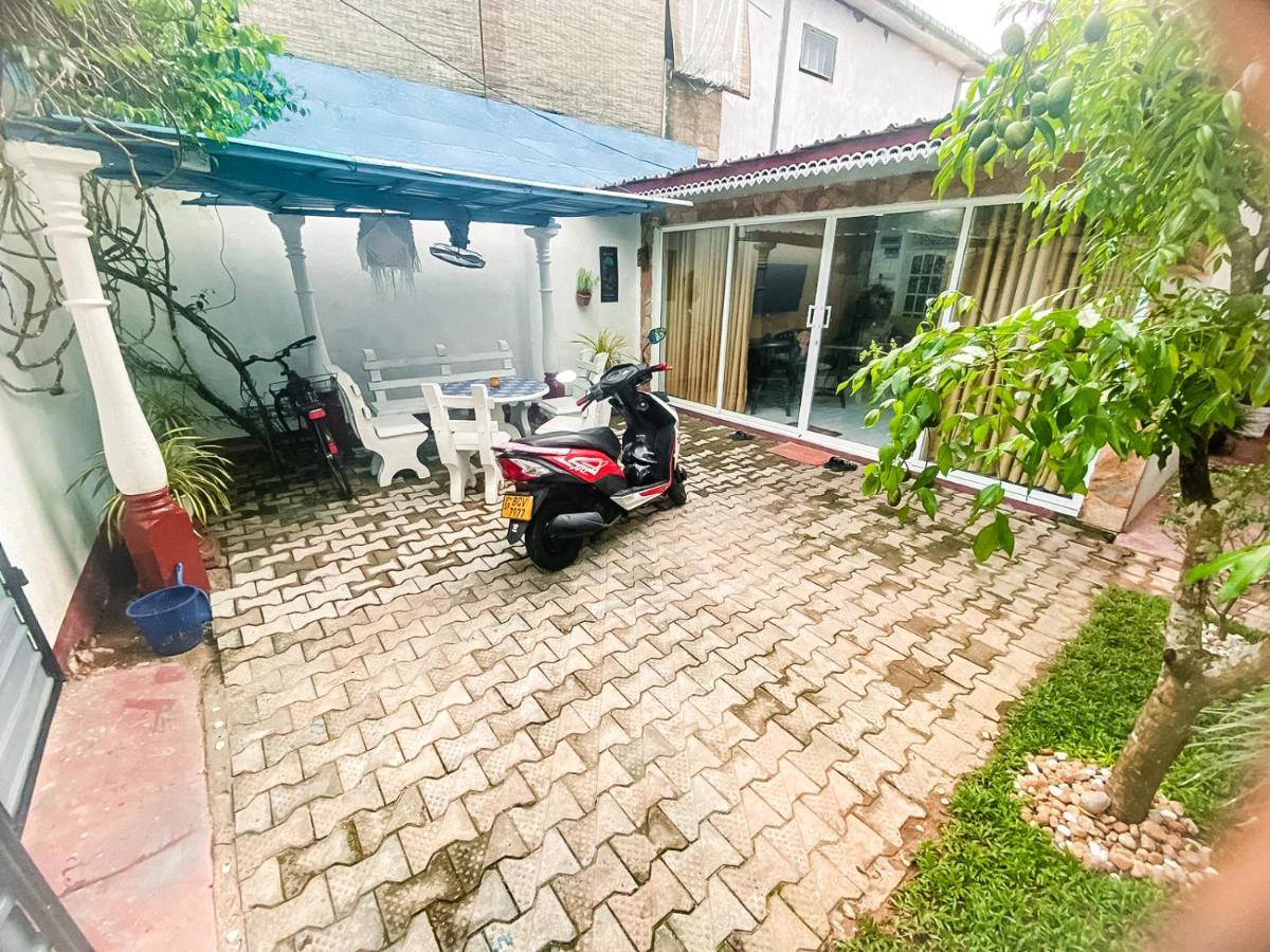 Silvas Surf Home Weligama Ngoại thất bức ảnh