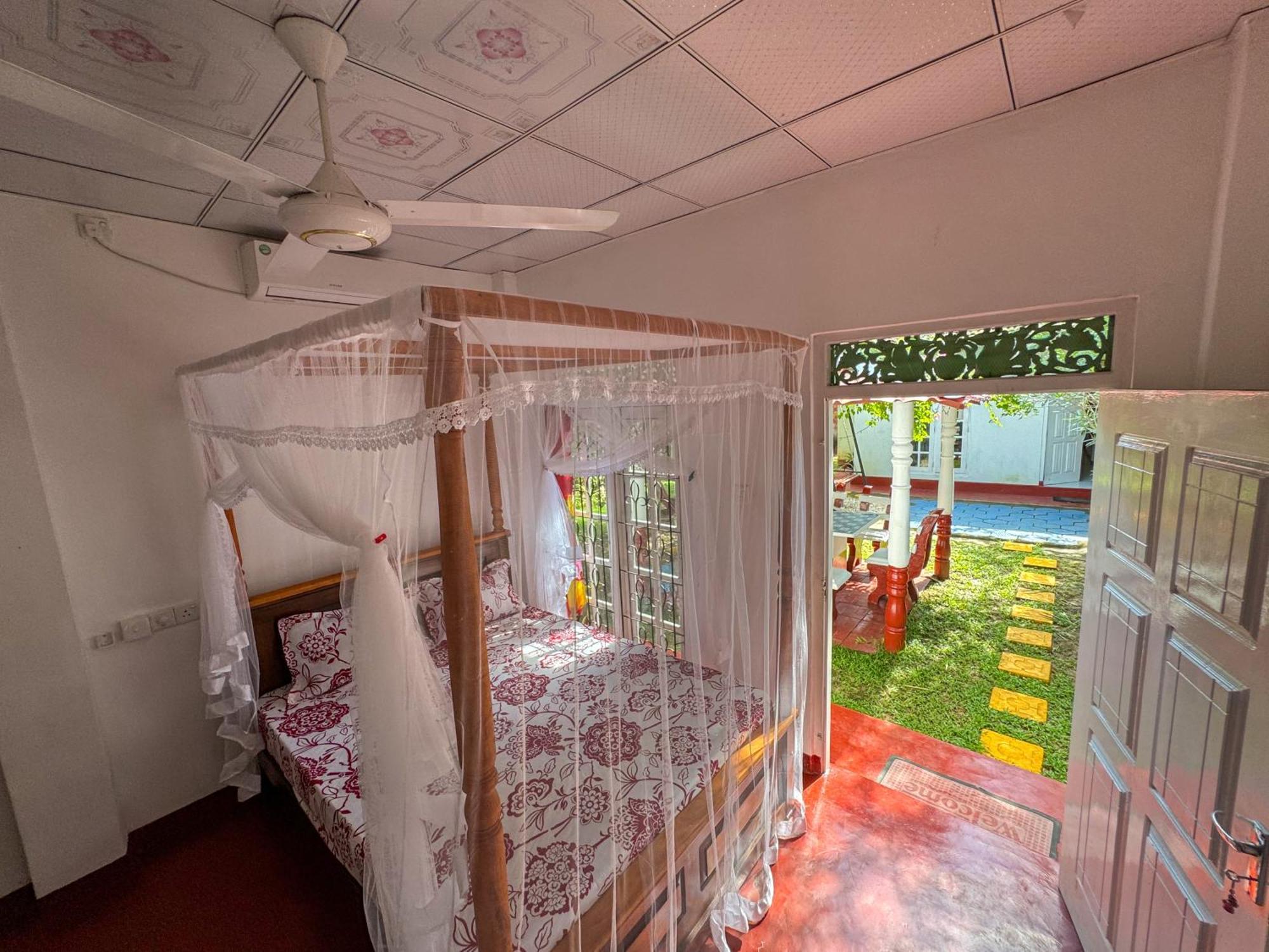 Silvas Surf Home Weligama Ngoại thất bức ảnh